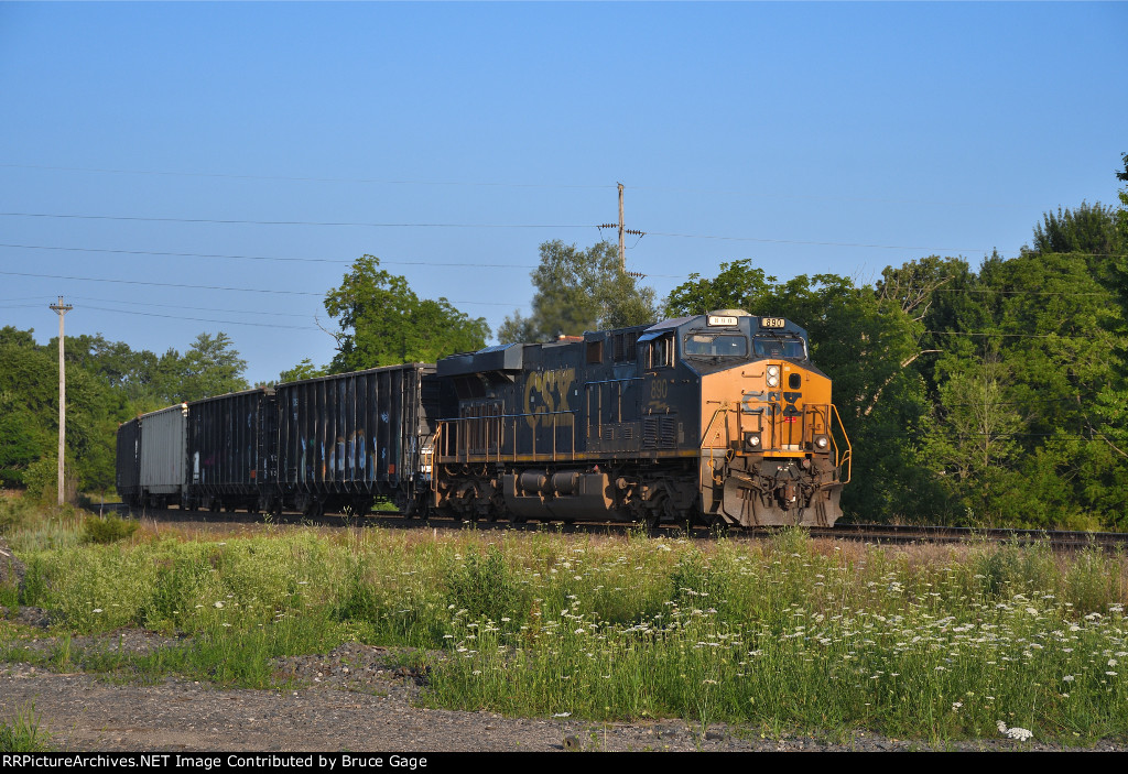 CSX 890